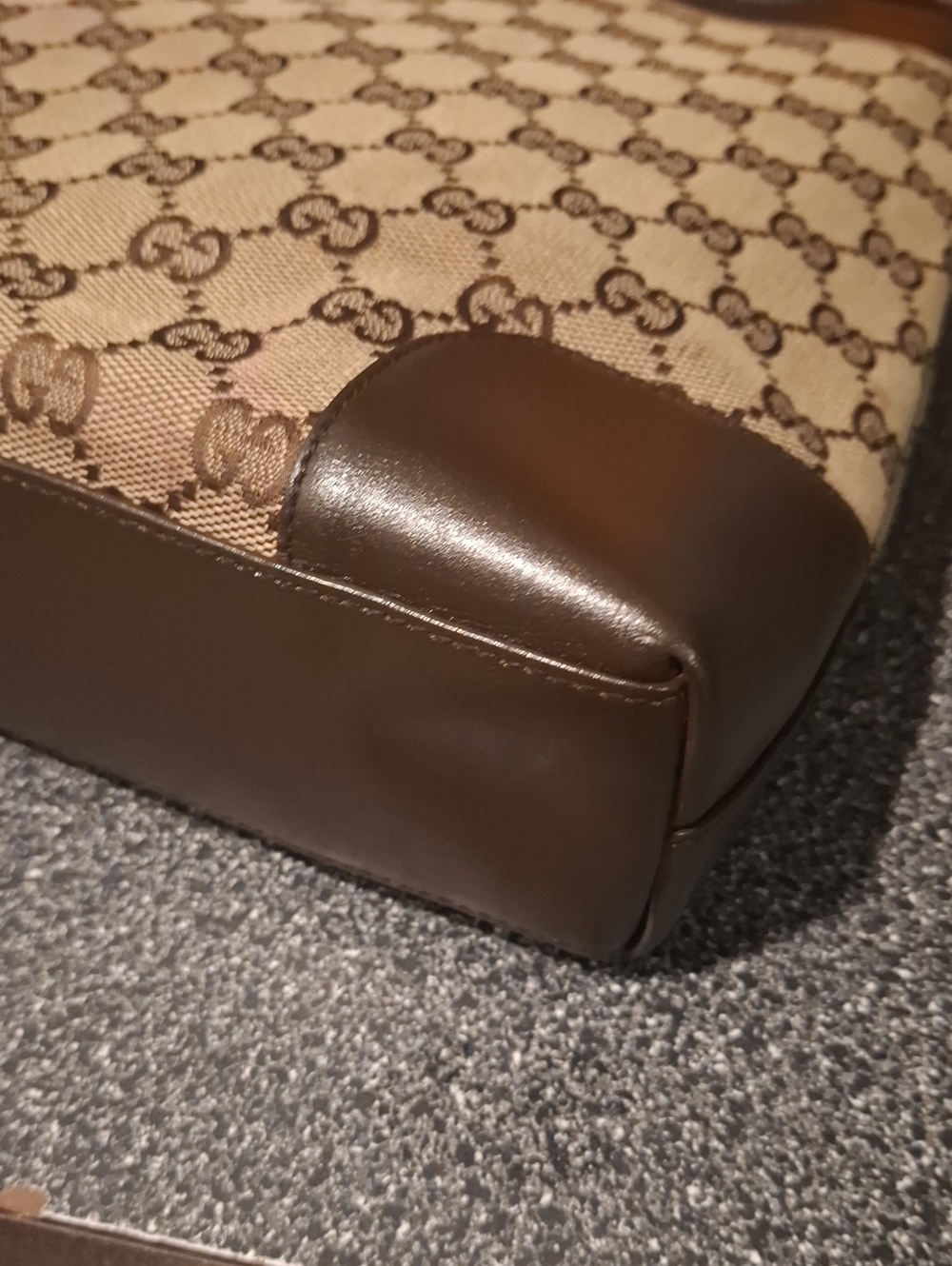 Gucci Monogram Bag - Picture 8 of 14